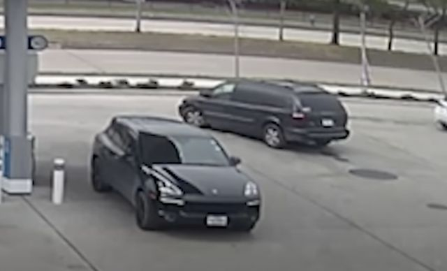 Невиждан обир, апаши задигнаха цели 4 тона от бензиностанция ВИДЕО