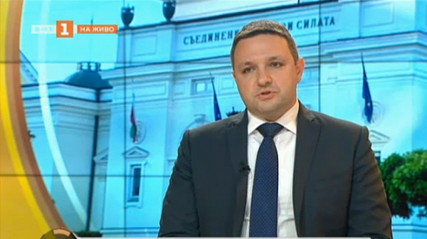 Депутат от ПП съветва българите: Като няма олио гответе със зехтин, масло или свинска мас