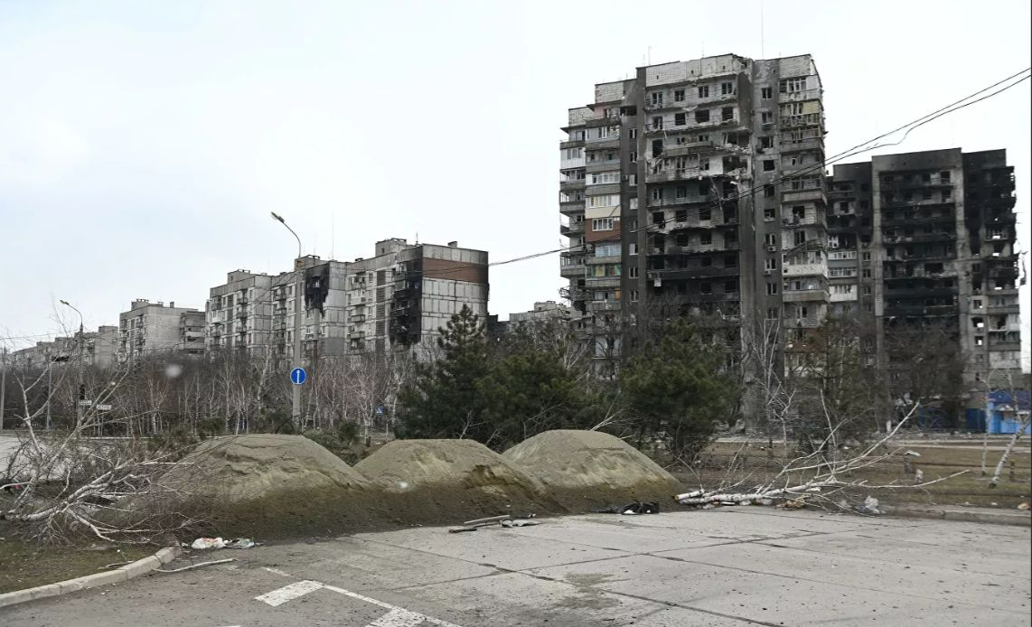 Войските на ДНР "затягат пръстена на обсадата" около Мариупол