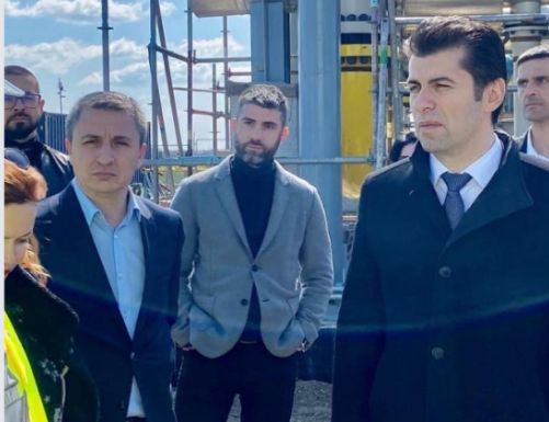 Кирил Петков си пусна КОЛАЖ от границата с Гърция и...