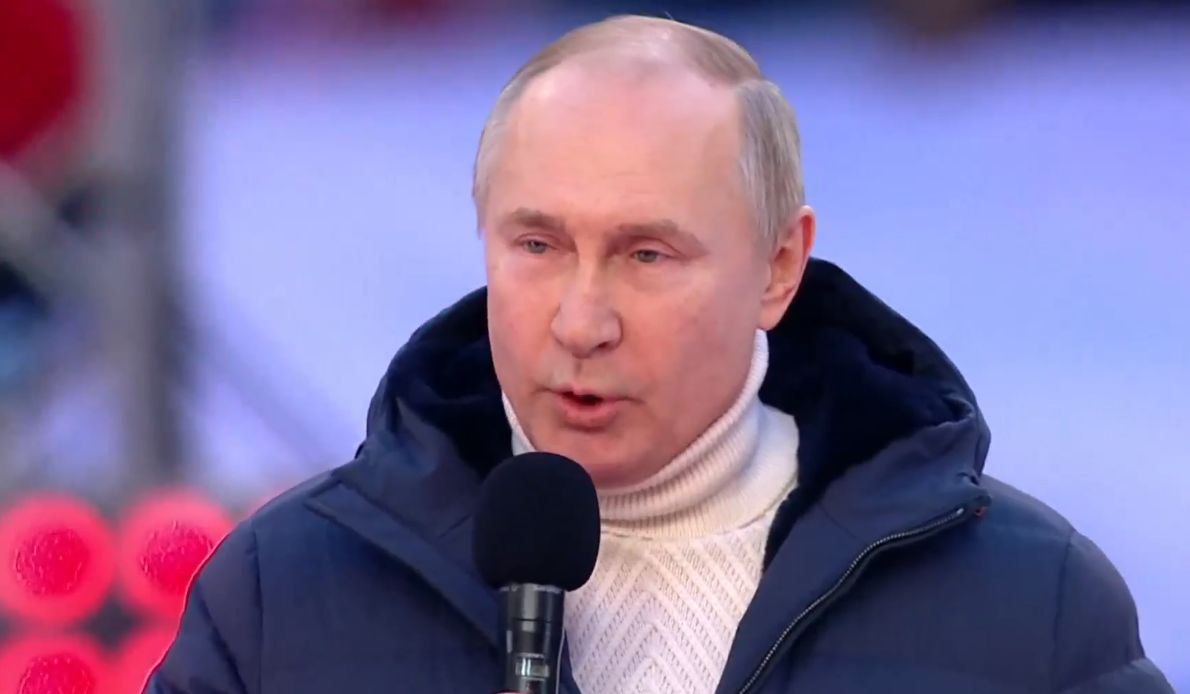 Такова нещо с Путин пред 200 000 души не се бе случвало досега ВИДЕО