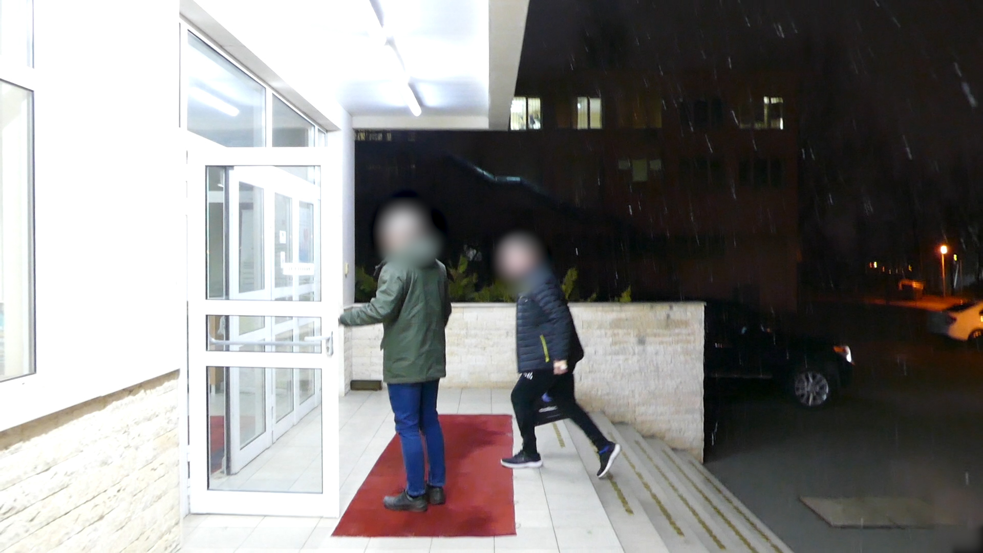Ексклузивни СНИМКИ и ВИДЕО от ареста на Борисов, Арнаудова и Горанов
