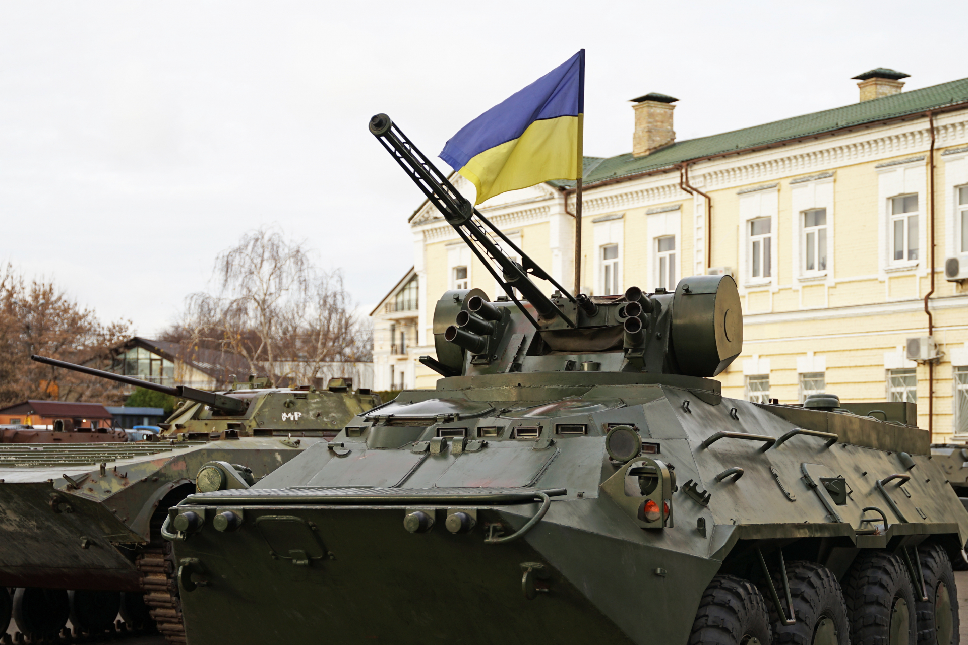 Беларус си прибра дипломатите от Украйна