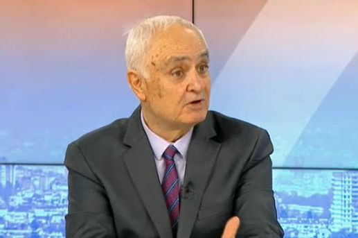 Ген. Запрянов: Не си представяйте, че НАТО ще брани България само с ротата "Страйкър"