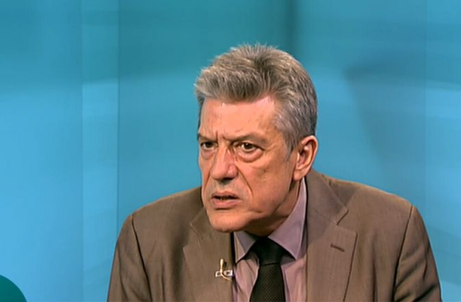 Политолог: Нараства вероятността за предсрочни избори, а проектът на Янев...