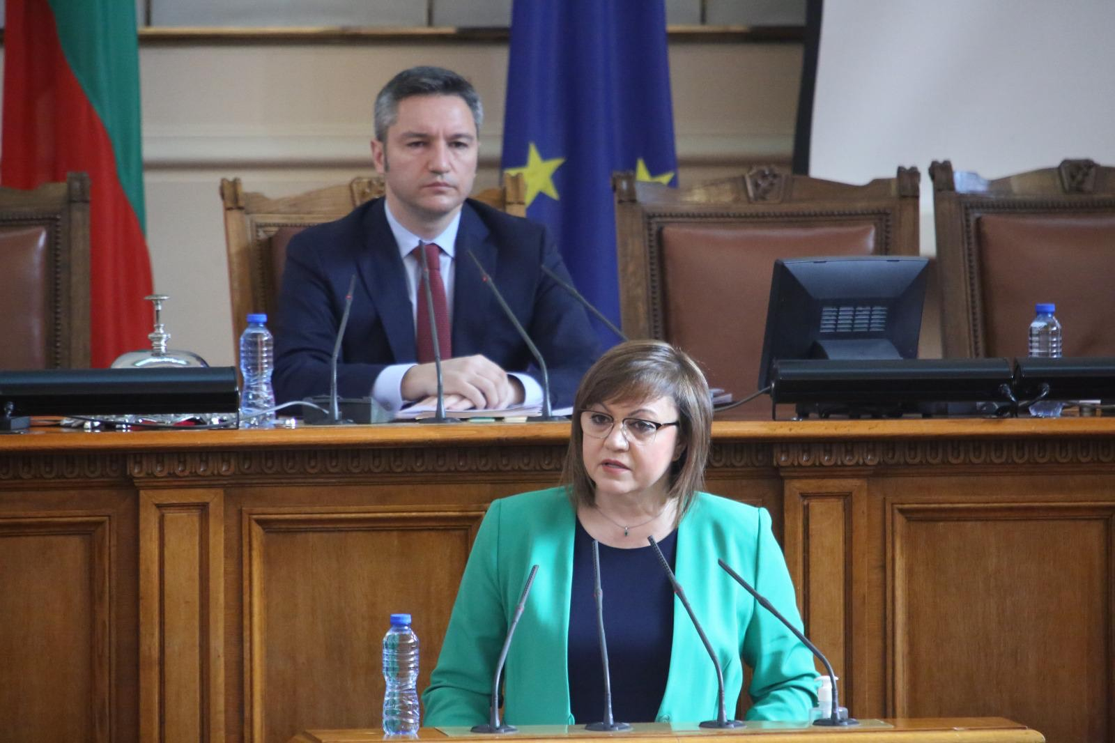 Корнелия Нинова към ГЕРБ: За 3 години за язовири сте изхарчили 500 млн. лв., ремонтирани са 10, признат за законен е само 1