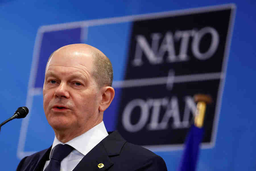 Шолц: Вървим към бърз отказ от руските въглища и петрол
