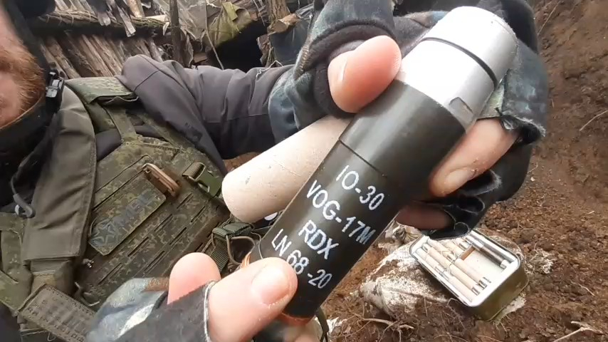 Диляна Гайтанджиева: Кой и как изнесе десетки тонове български оръжия за Украйна ДОКУМЕНТИ