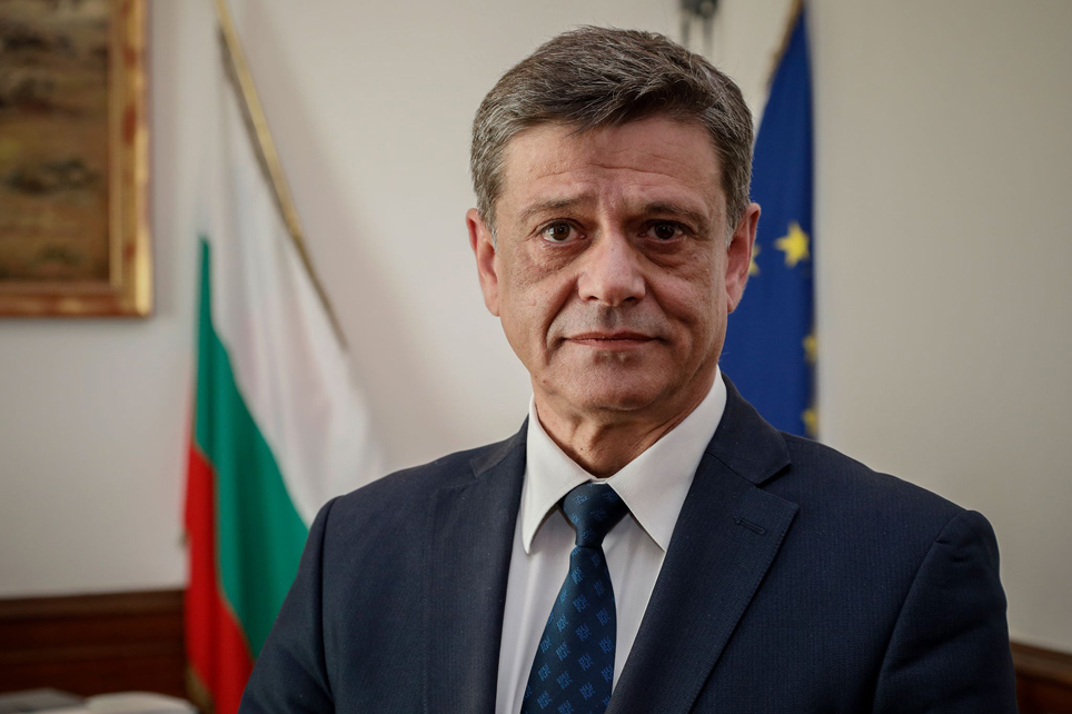 Ген. Попов: Трябва да приемем, че е започнала Третата световна война, ако...