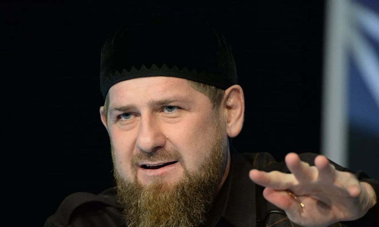 Украйна вдигна мерника на Кадиров, ето за какви престъпления го издирва 