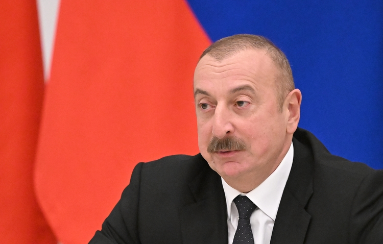 Италия се уреди с много газ от Азербайджан, а за България нищо не се чува