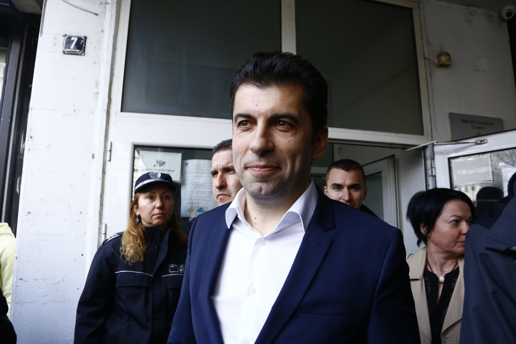 Петков в ужас заради някакъв анонимен младеж