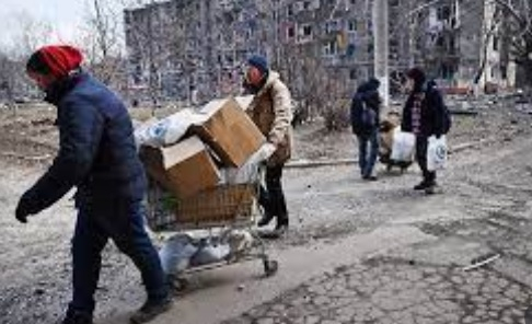 Жители на Мариупол разказват за зверствата на азовци