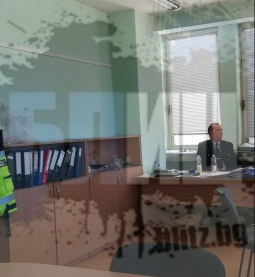 Огромен скандал в БЛИЦ! Близък на Бойко Рашков подозиран, че помага на Васил Божков! СНИМКИ