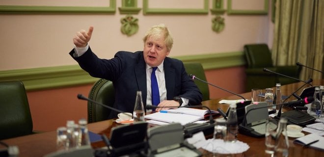 Борис Джонсън показа как е стигнал до Киев за тайната си среща със Зеленски ВИДЕО 