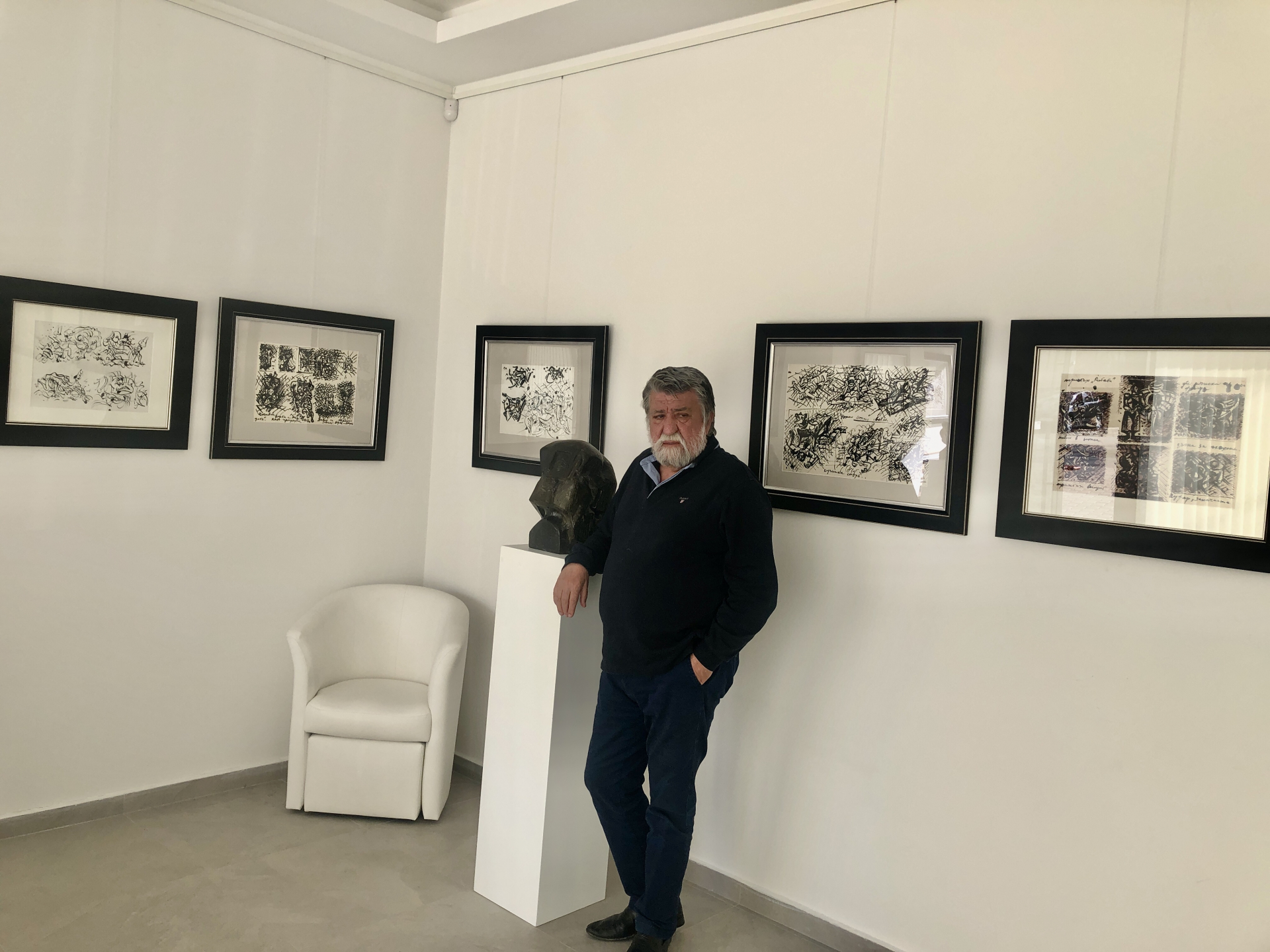 Непоказвани рисунки на Яранов и скулптури на Рашидов в арт галерия "Вежди"