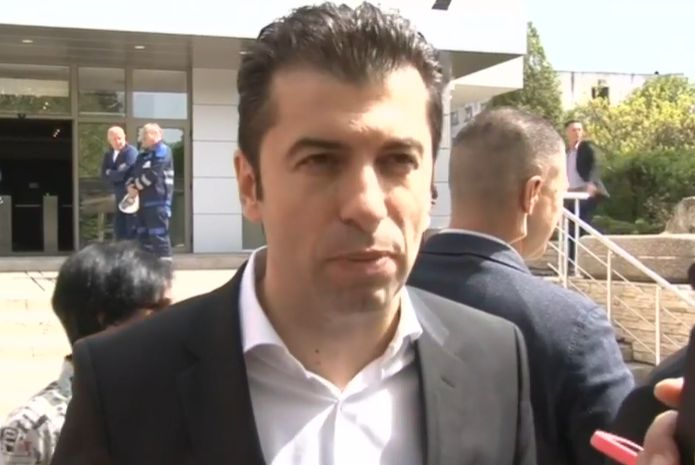 Кирил Петков заговори за разцепление в коалицията и се оправда за моряците от "Царевна" 
