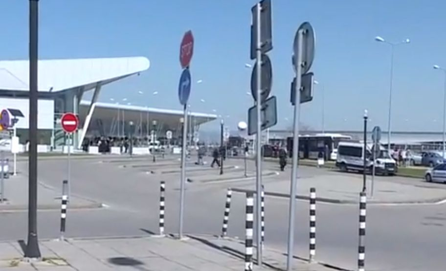 Последни новини за извънредно опасната ситуация на Летище София ВИДЕО