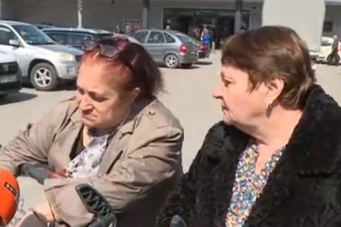 Две пенсионерки отидоха да похарчат великденската си добавка, ето за какво им стигна 