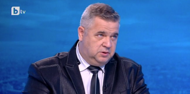 Доц. Спас Ташев: В Северна Македония тече системна дебългаризация