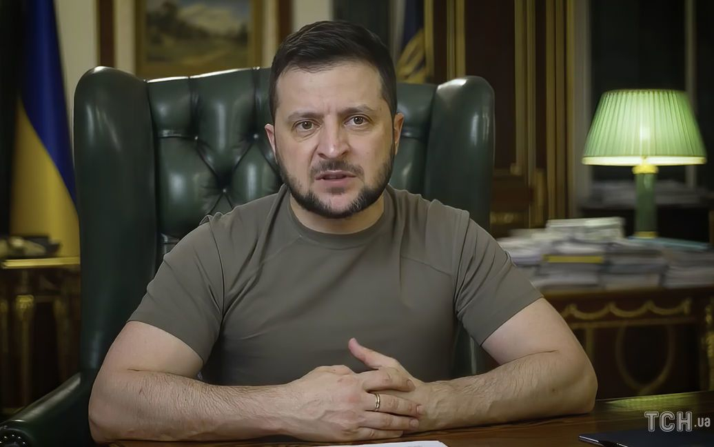 Любопитно: Защо Зеленски носи брачната халка на средния си пръст?