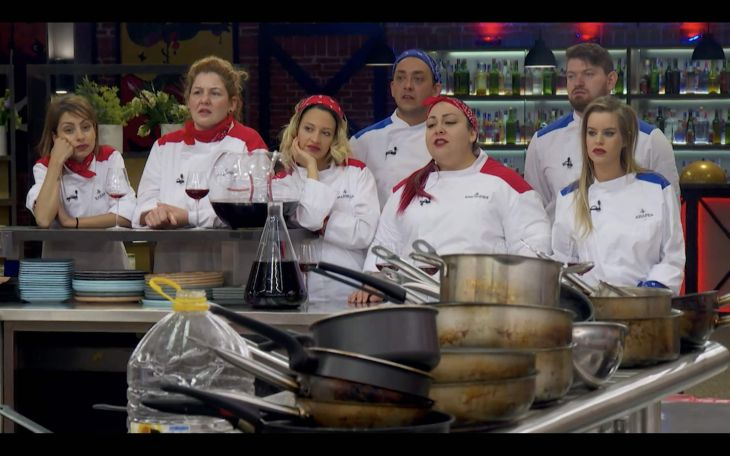 Голяма изненада! Ето кои изхвърчаха от Hell’s Kitchen