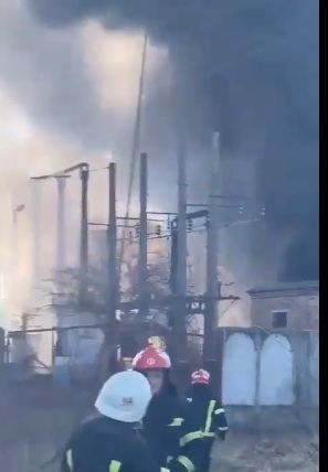 УНИАН: Мощен ракетен огън във Виницка област, десетки жертви, поразени са... ВИДЕО
