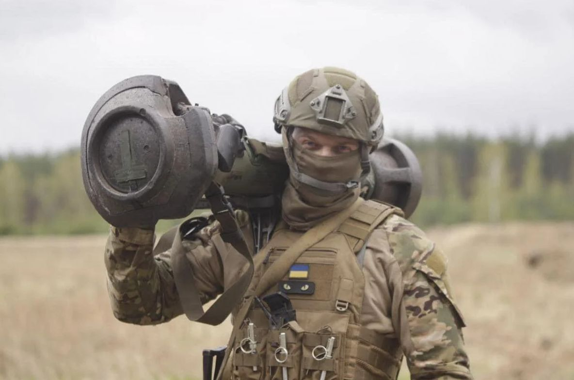 Нацгвардеец разказа как е унищожил руски танк Т-72 с натовска ракета NLAW ВИДЕО