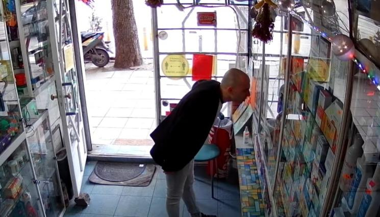Поредна нагла кражба от аптека в София ВИДЕО 