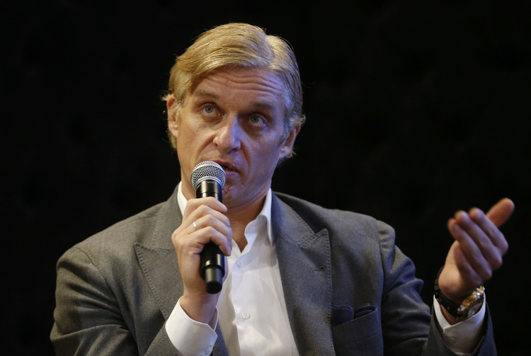 Руски милиардер отстъпи акциите си след критики на офанзивата в Украйна