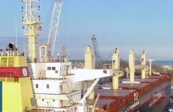 Последни новини за моряците на "Рожен", блокирани в Черноморск 