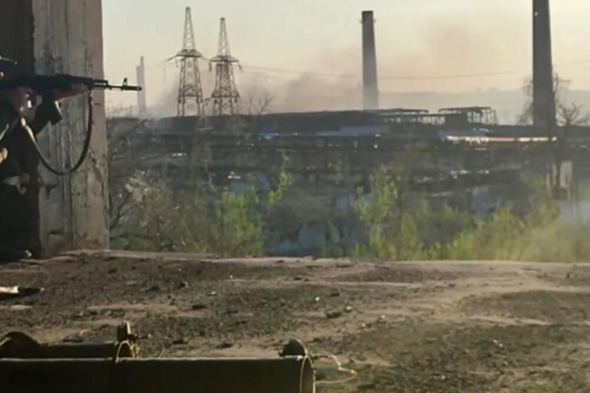 Вижте какво засне дрон в Мариупол: "Азовстал" е под пълен контрол на руснаци и чеченци ВИДЕО