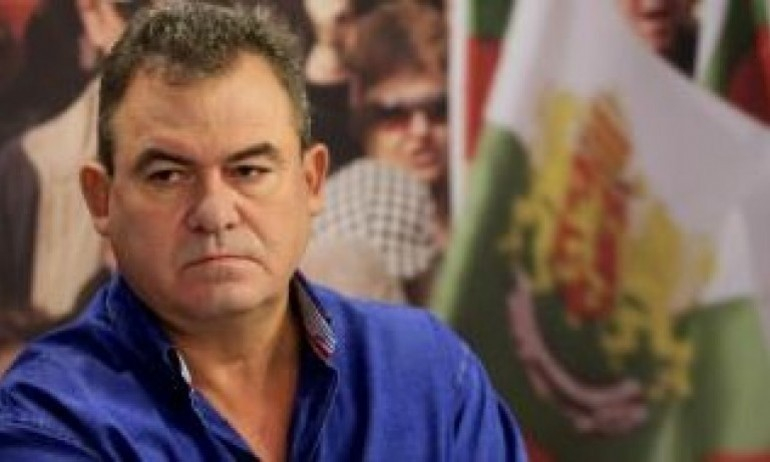 Богомил Бонев: Не стига, че изкарахме акъла на руснаците с „ответен удар”, а сега предаваме и ЕС