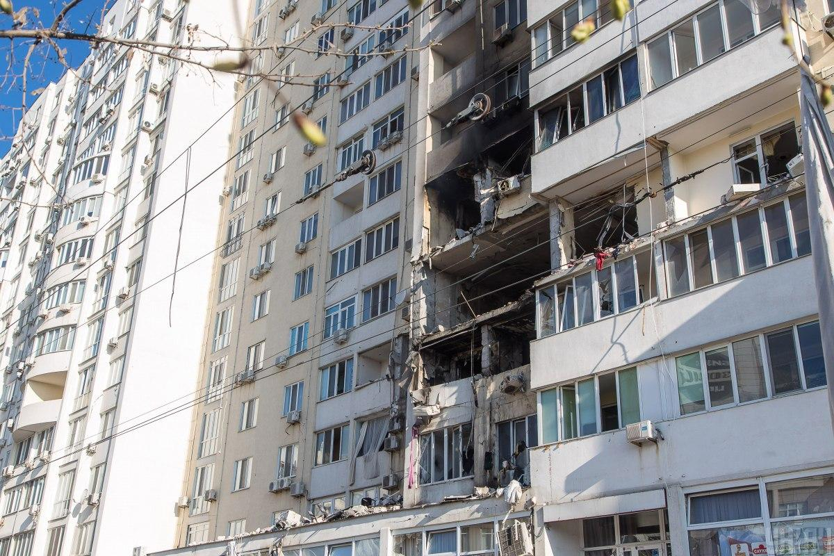 Нови мощни взривове в Одеса и Николаев, голяма битка до Змийския остров ВИДЕО