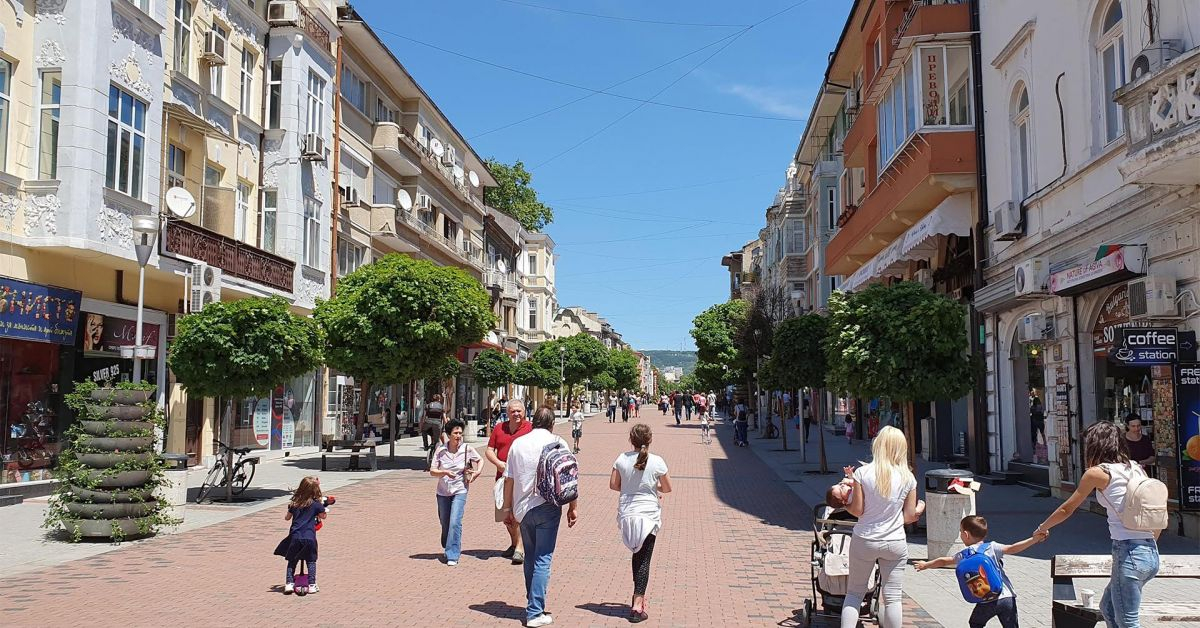 Българите, върнали се от чужбина, масово отиват в този град