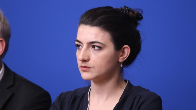 Бориславова с небивалиците си разгневи един от най-близките до президента  