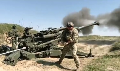 Daily Express съобщи за поне 3 британски военни в "Азовстал", единият от тях... ВИДЕО
