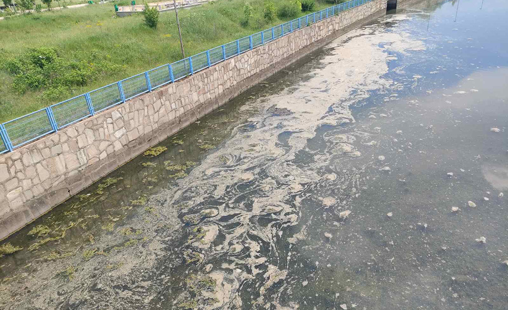 Гнусна работа на р. Арда СНИМКА