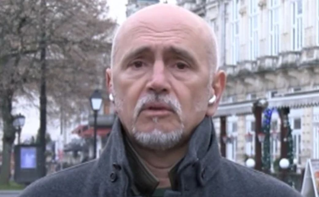 Клекна ли министърът-милионер пред протестиращите мотористи, ето как се появи СНИМКИ