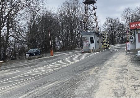 Почерпен шофьор отнесе КПП на полицията край Резово