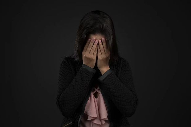 Млада варненка си плаща жестоко за голяма глупост, извършена преди години