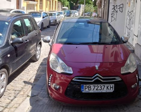 Мрежата изригна гневно след скандалната изцепка на пловдивска шофьорка СНИМКИ 