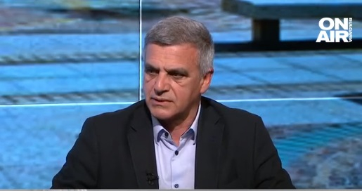 Стефан Янев се обясни за снимката с Митрофанова, целта била.... 