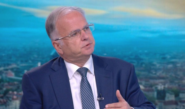 Боян Чуков: Някои властови кръгове в САЩ осъзнават, че войната в Украйна води към задънена улица