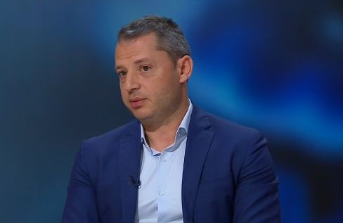 Делян Добрев: Правителството купува със 100 млн лв по скъп руски газ само през май през посредници
