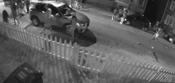 Нова кървава стрелба с пушки и пистолети ужаси САЩ ВИДЕО