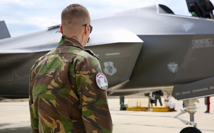 US изтребители F-35 охраняват от днес българското небе СНИМКИ