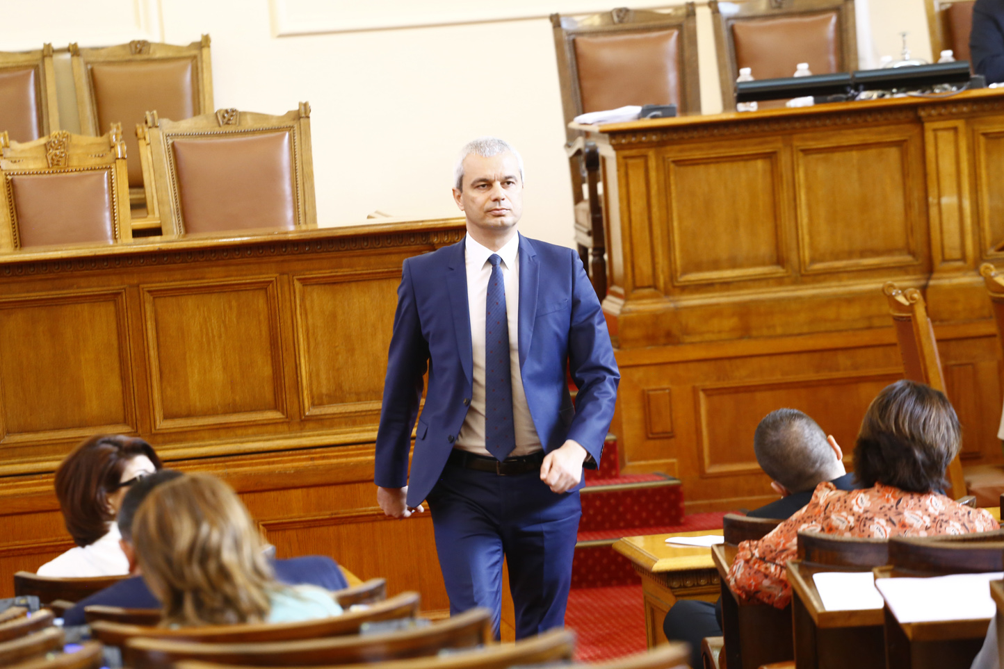 Костадинов: След победата на Вилдерс в Нидерландия, правителството на Денков няма да види Шенген