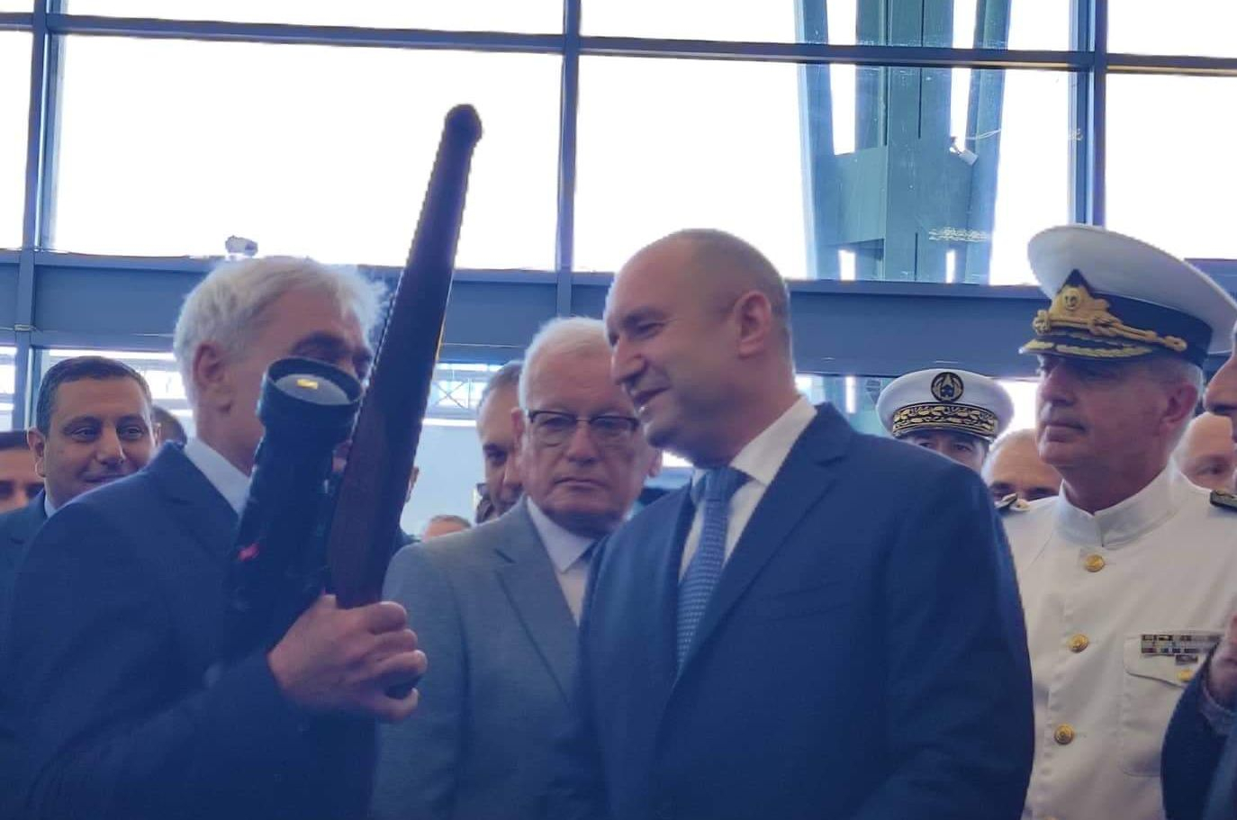 Официално: Ето колко оръжие сме изнесли от началото на годината