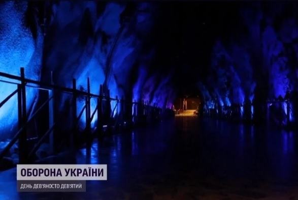 Страховито съоръжение под резиденцията на Дядо Коледа в Лапландия 